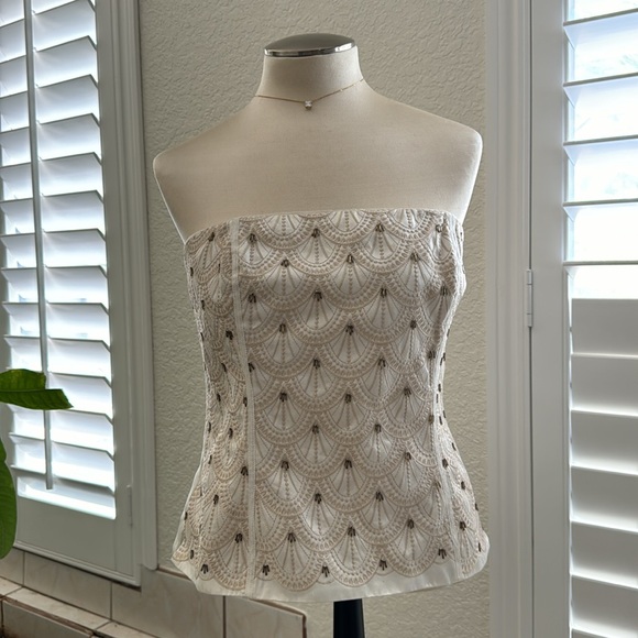 White House Black Market…Ecru Color Bustier… New With Tag and Straps - Picture 2 of 11